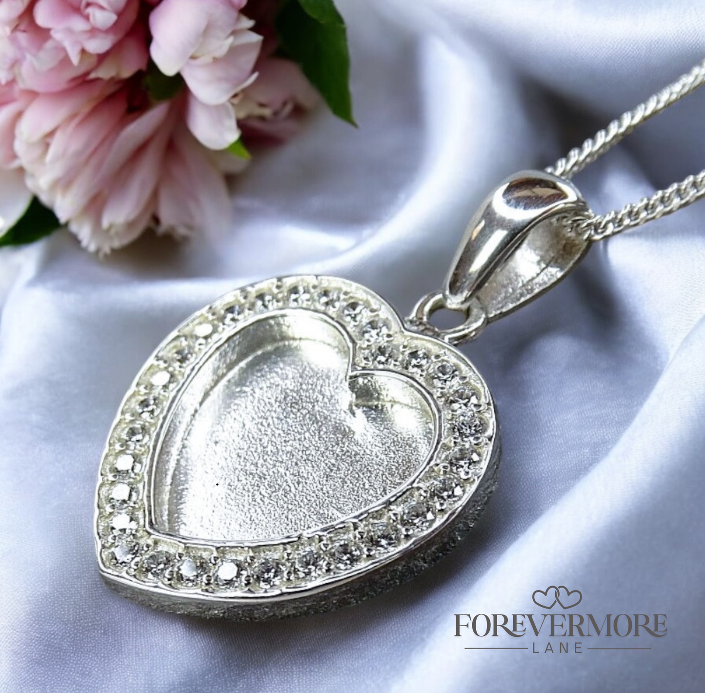 Freya Heart Pendant (Large)