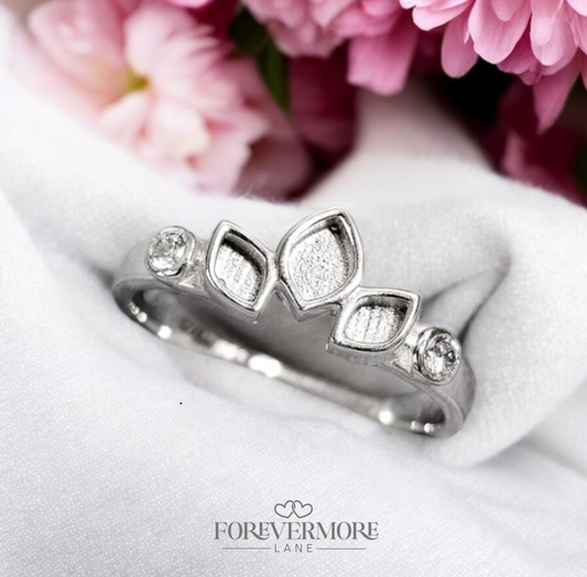 skye Triple Leaf Marquise Ring