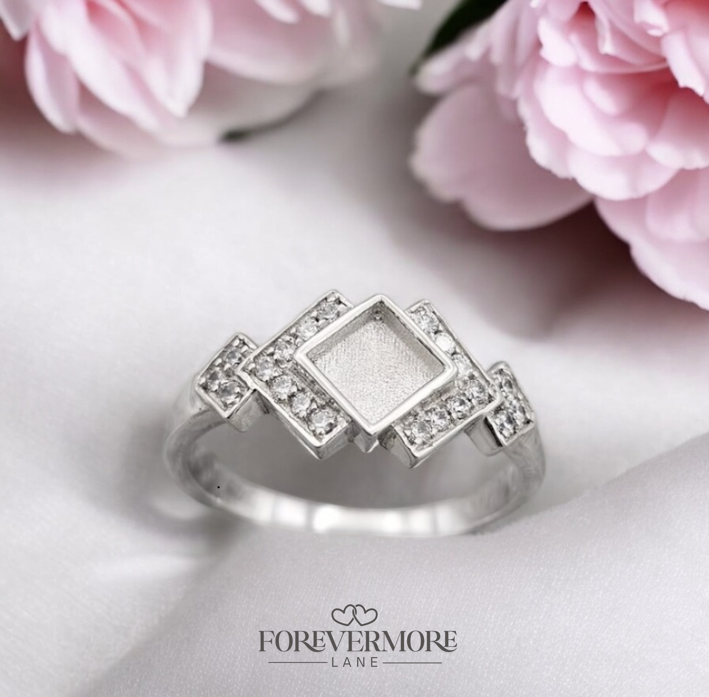 Eva Square Ring