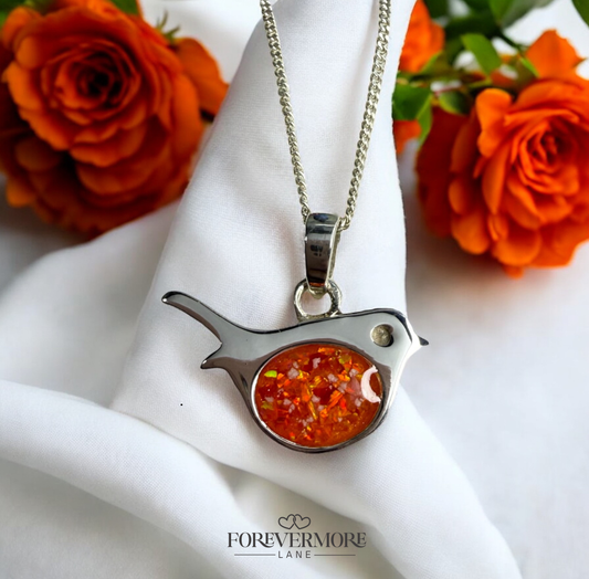 Rosie Robin Pendant