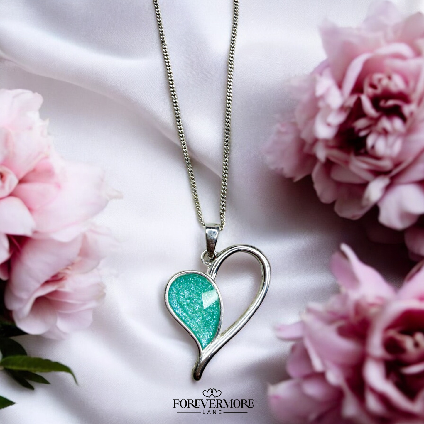 Avery Open Heart Pendant